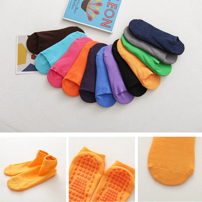 Lot de 10 paires de chaussettes Antidérapantes en 100% coton pour enfants : Confort et Sécurité
