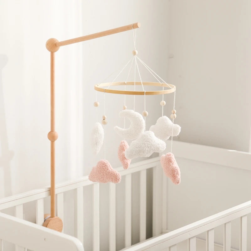 Mobile Suspendu Musical en Bois – Oursons Câlins pour Berceau Bébé
